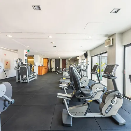 Belmar & 4* Lagos
